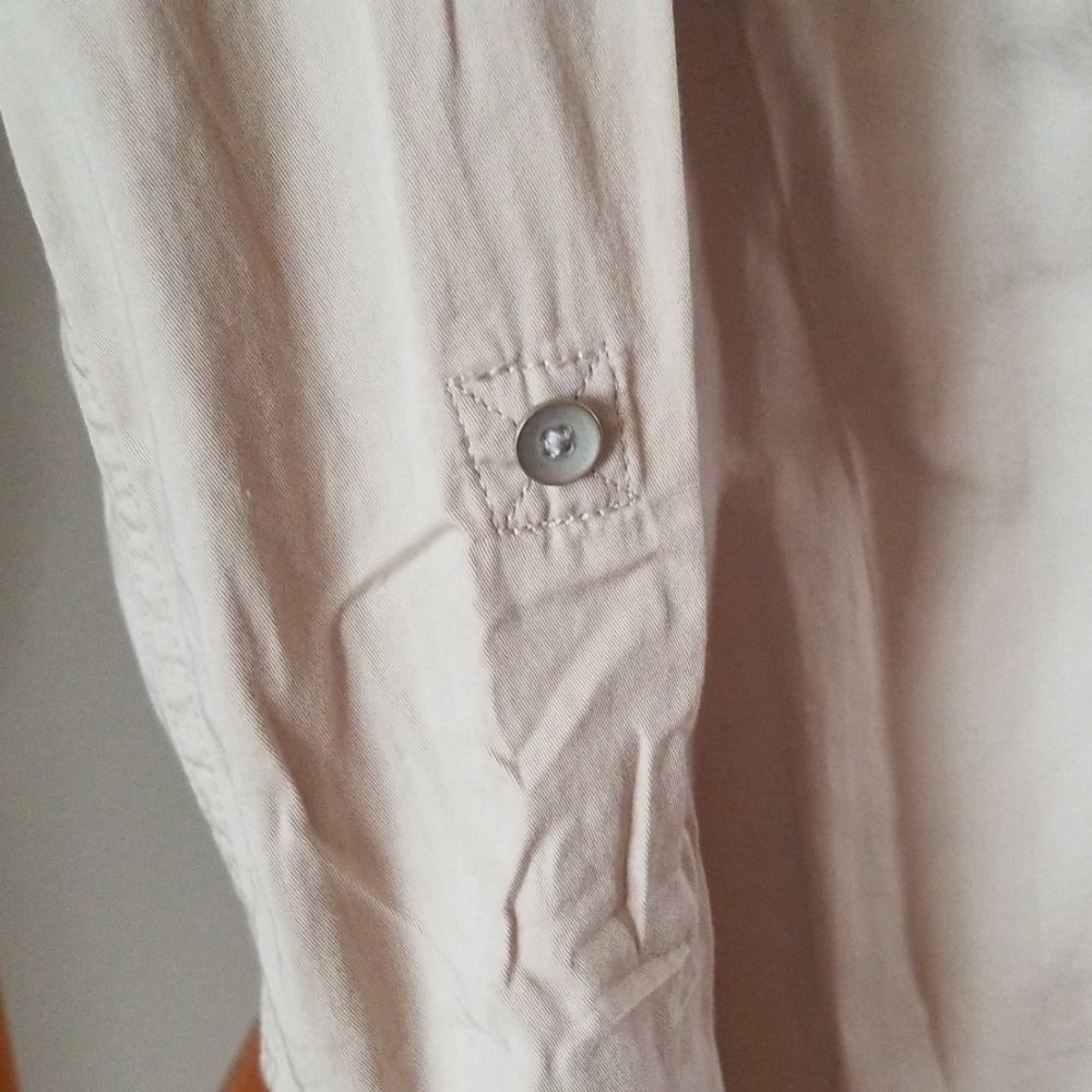 Button down shirt - Picture 6 of 7